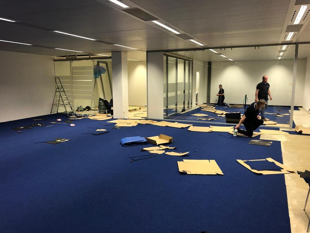 Ceva Logistics kantoor tijdens de inrichting