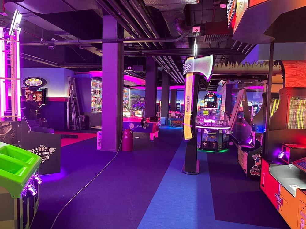 Gamestate - afgewerkte arcadehal