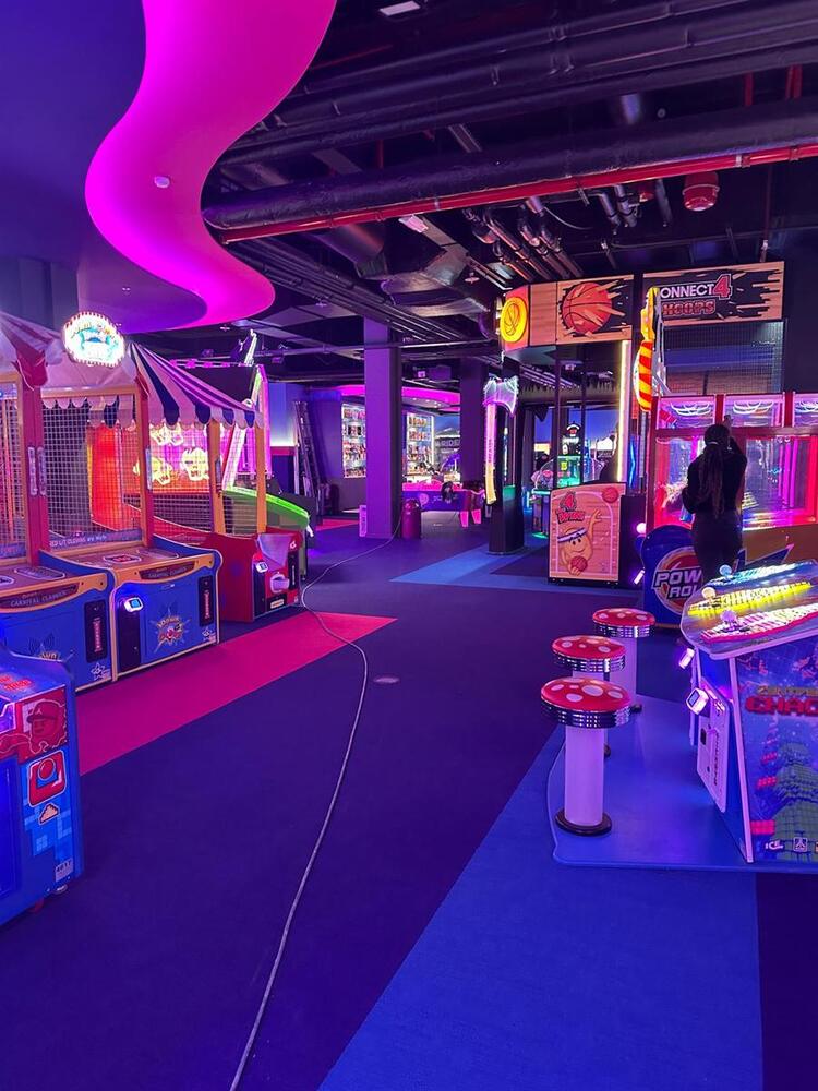 Gamestate - afgewerkte arcadehal