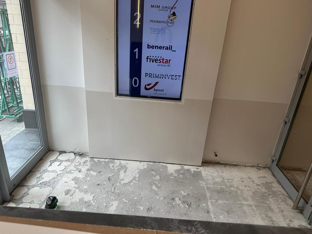 Priminvest inkom kantoorgebouw